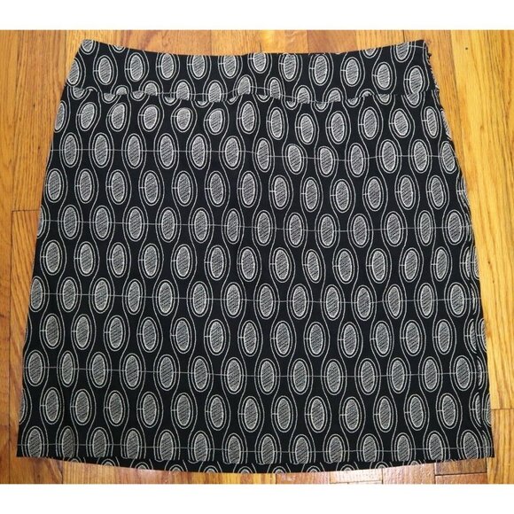 WOMEN'S BLACK EMBROIDERED PENCIL SKIRT - ANN TAYLOR LOFT - SIZE 6 - Picture 1 of 3
